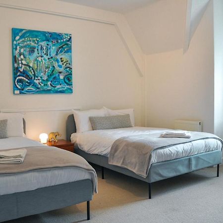 Апартаменты Spacious 3Br Victorian Cheltenham Loft Flat In Cotswolds - Free Parking Экстерьер фото