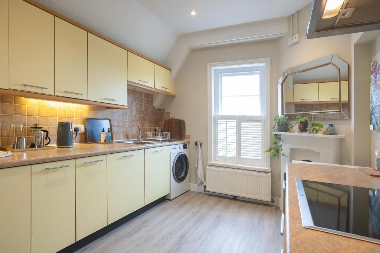 Апартаменты Spacious 3Br Victorian Cheltenham Loft Flat In Cotswolds - Free Parking Экстерьер фото